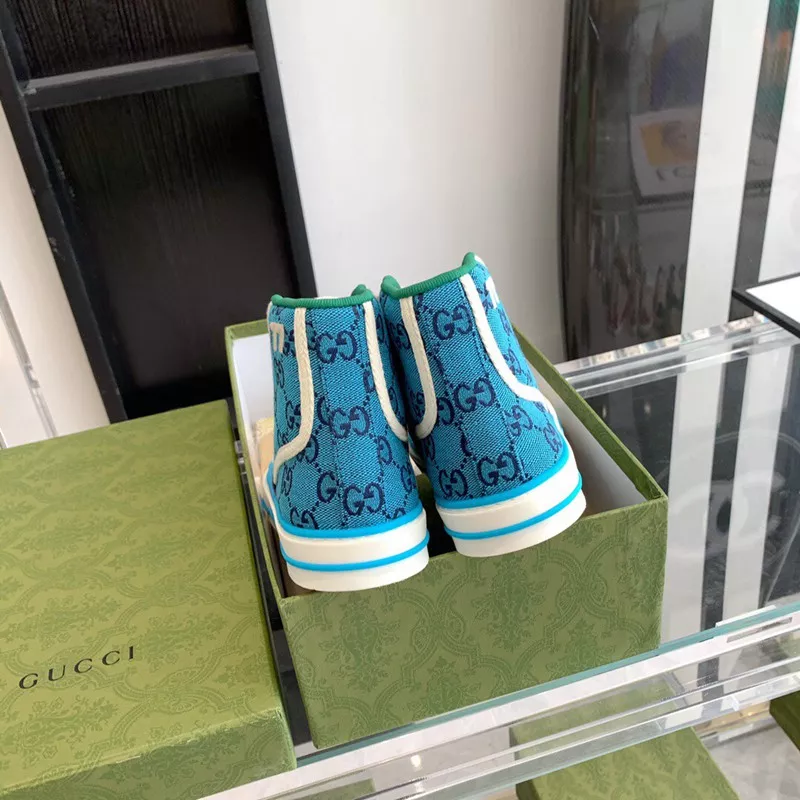 REP Gucci Shoes 2212PZ0065 0120