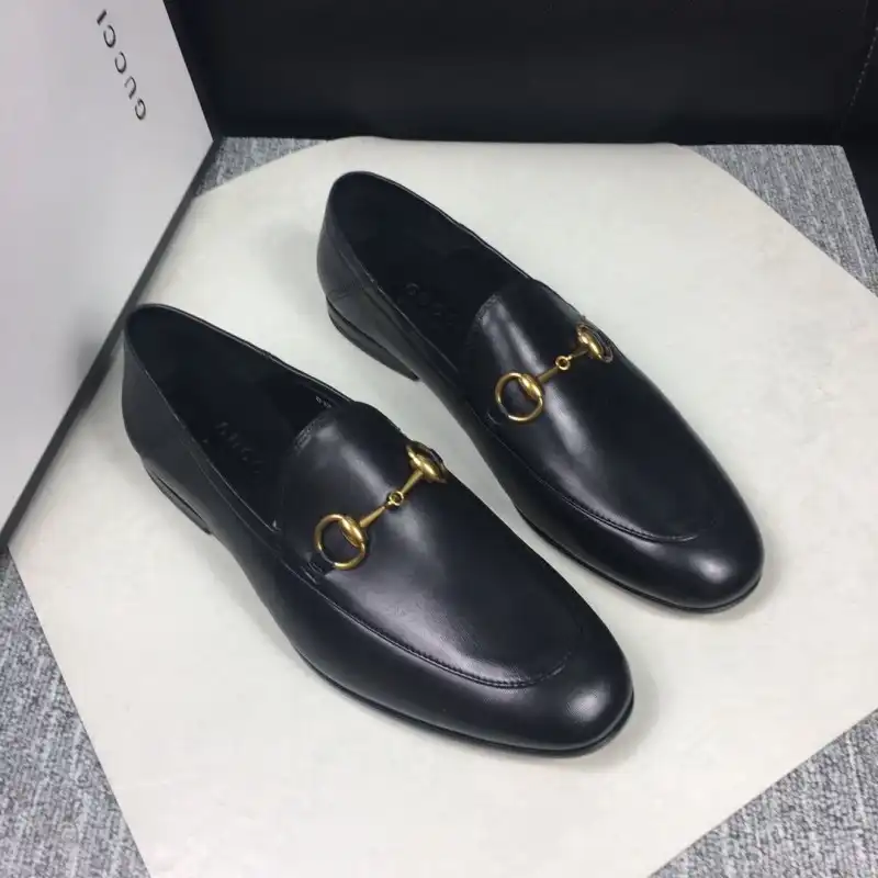 REP Gucci Shoes 19SH0116 0127