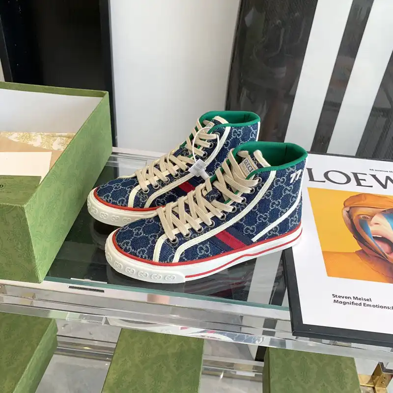 REP Gucci Shoes 2212PZ0063 0124