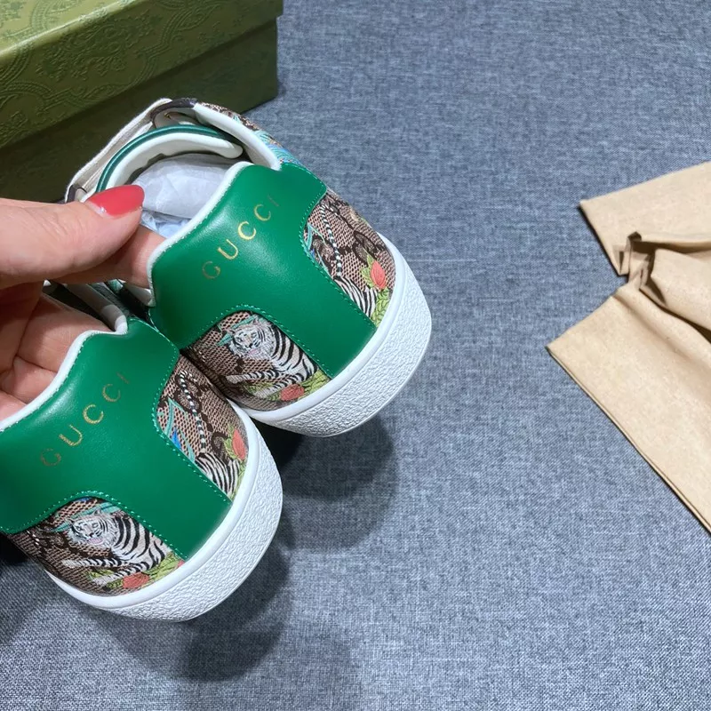 REP Gucci Shoes 2211PZ0051 0120