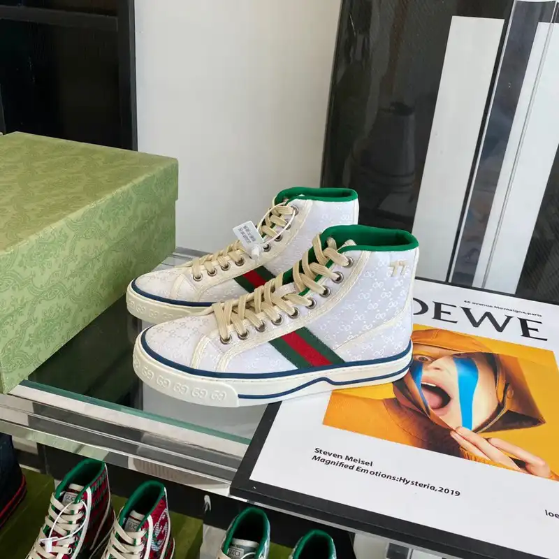 REP Gucci Shoes 2212PZ0088 0123