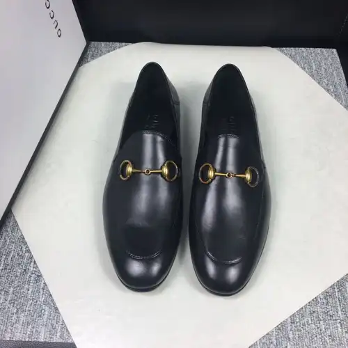 REP Gucci Shoes 19SH0116 0127