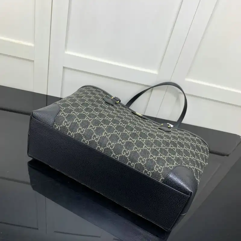 REP Gucci Bag 2204YA0014 0204