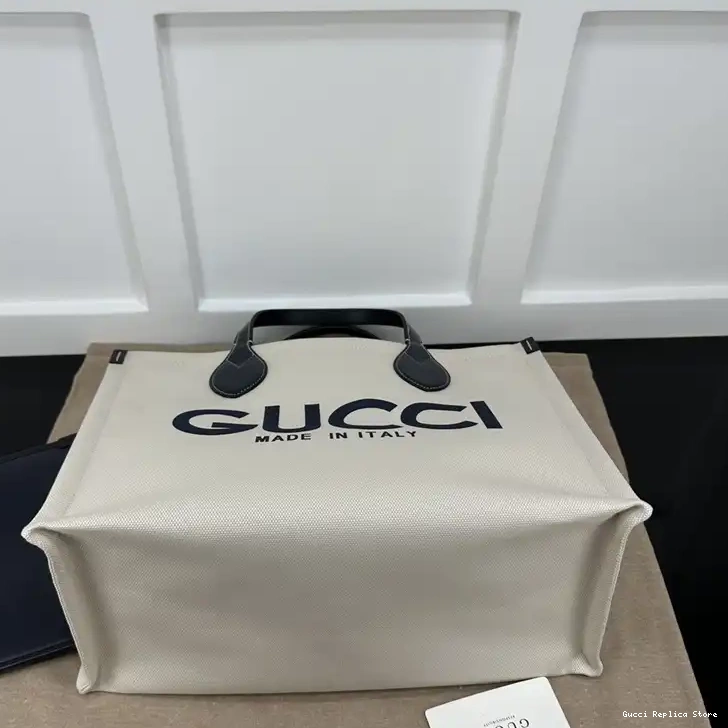 REP 2407YZ0284 Gucci Bags 0221