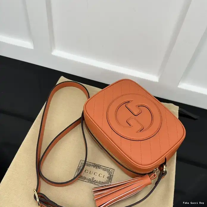 REP 2304YA0137 Gucci Bag 0218