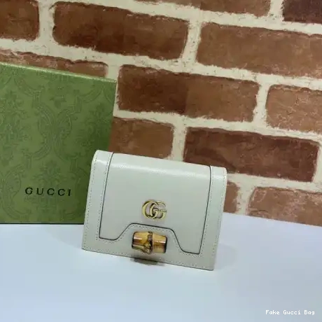 REP 2109YA0025 Gucci Bag 0208