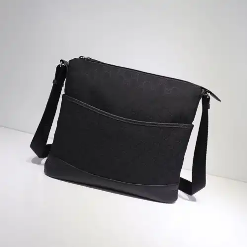 REP Gucci Messenger Bags 19GM0051 0202