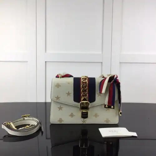 REP Gucci Bag 2210YA0072 0204