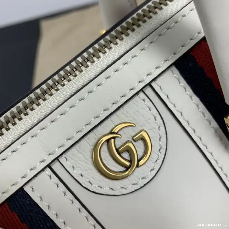 REP 2211YA0022 Gucci Bag 0215