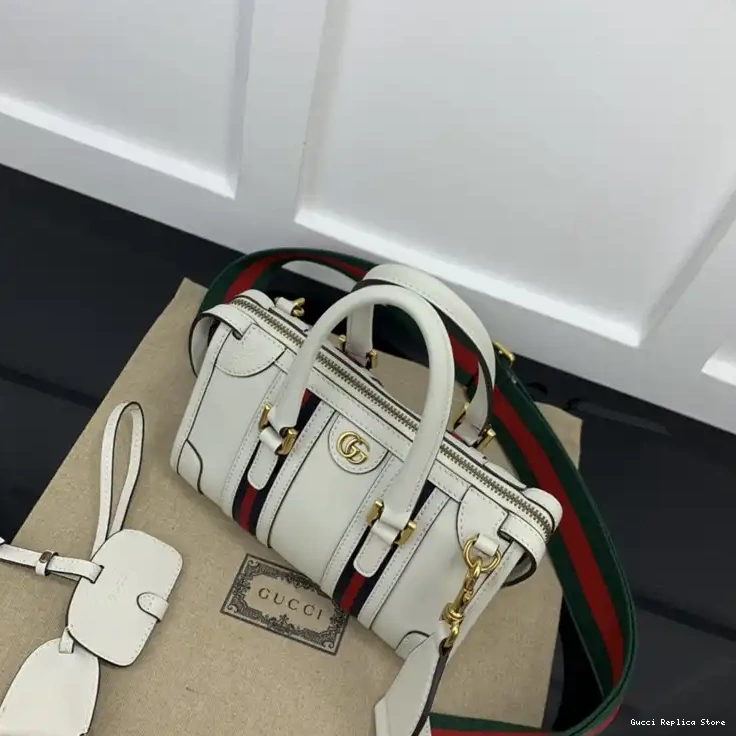 REP 2211YA0022 Gucci Bag 0215