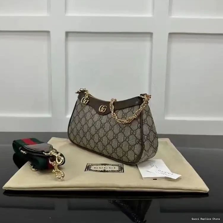 REP 2402HT0009 Gucci Bag 0302