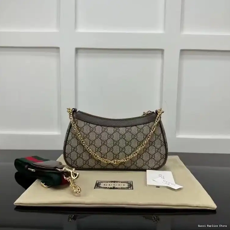 REP 2402HT0009 Gucci Bag 0302