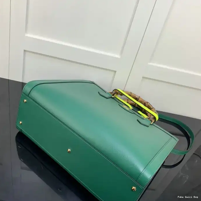 REP Gucci 2112YA0105 Bag 0322