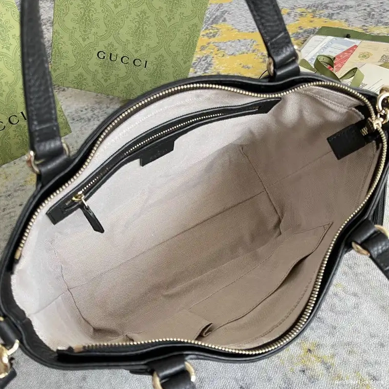 REP 2201DJ0020 Gucci Bag 0302