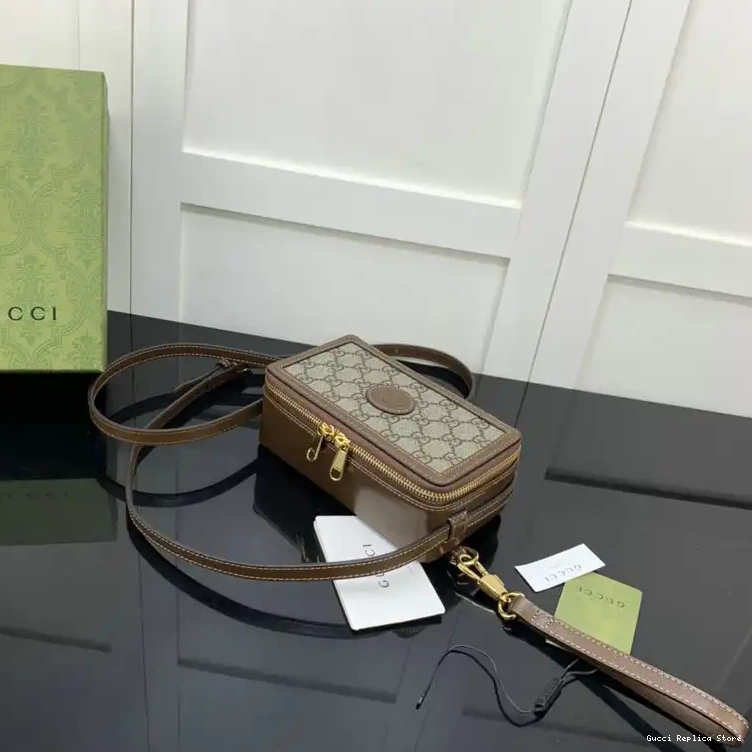 REP 2112YA0095 Bag Gucci 0308