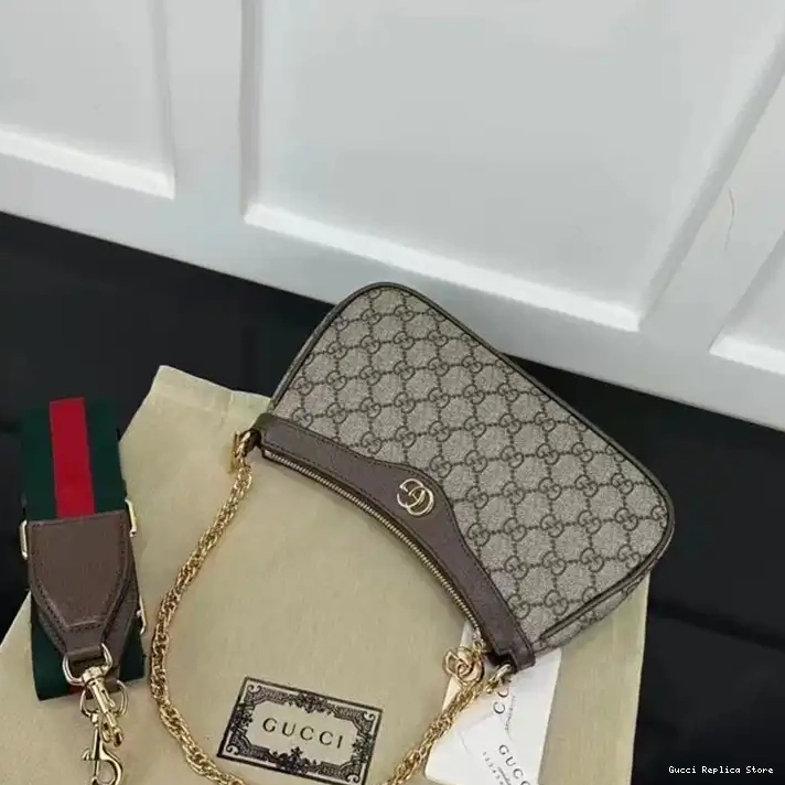 REP 2402HT0009 Gucci Bag 0302