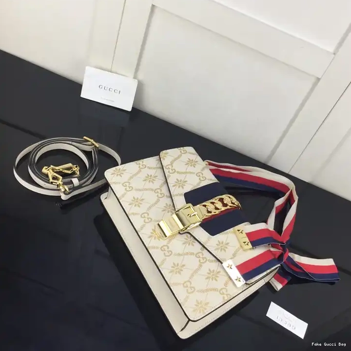 REP 2210YA0069 Bag Gucci 0308