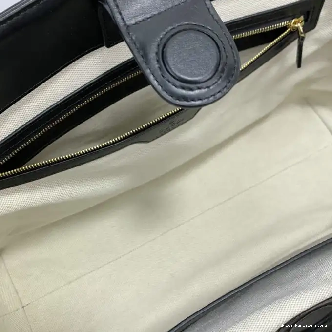 REP 2208YA0021 Gucci Bag 0317