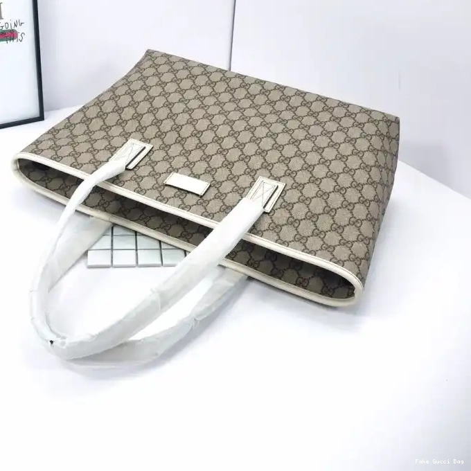 REP Gucci 19B57G0021 Bags 0304